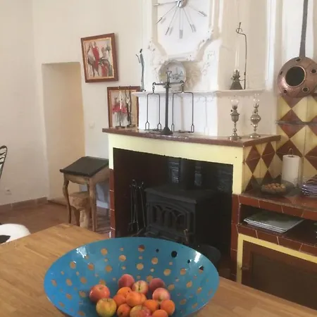 L' Ensoleilladou Appartement *